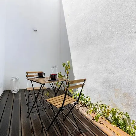 Your Dream Stay: Modern Amenities, Historic Charm * Lizbona